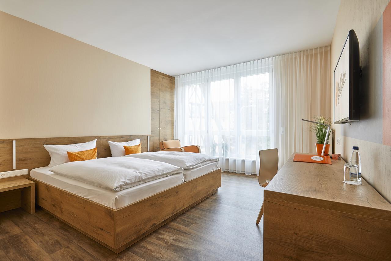 Hotel Goll Pforzheim-Niefern 외부 사진